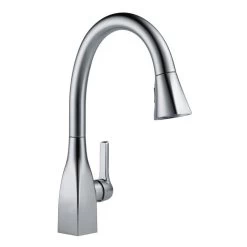 Mateo Single-Handle Pull-Down Sprayer Kitchen Faucet With ShieldSpray Technology In Arctic Stainless