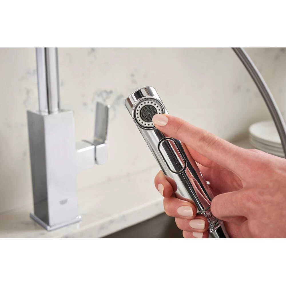 Tallinn Single-Handle Pull-Out Sprayer Kitchen Faucet With Soap Dispenser In StarLight Chrome - Image 8